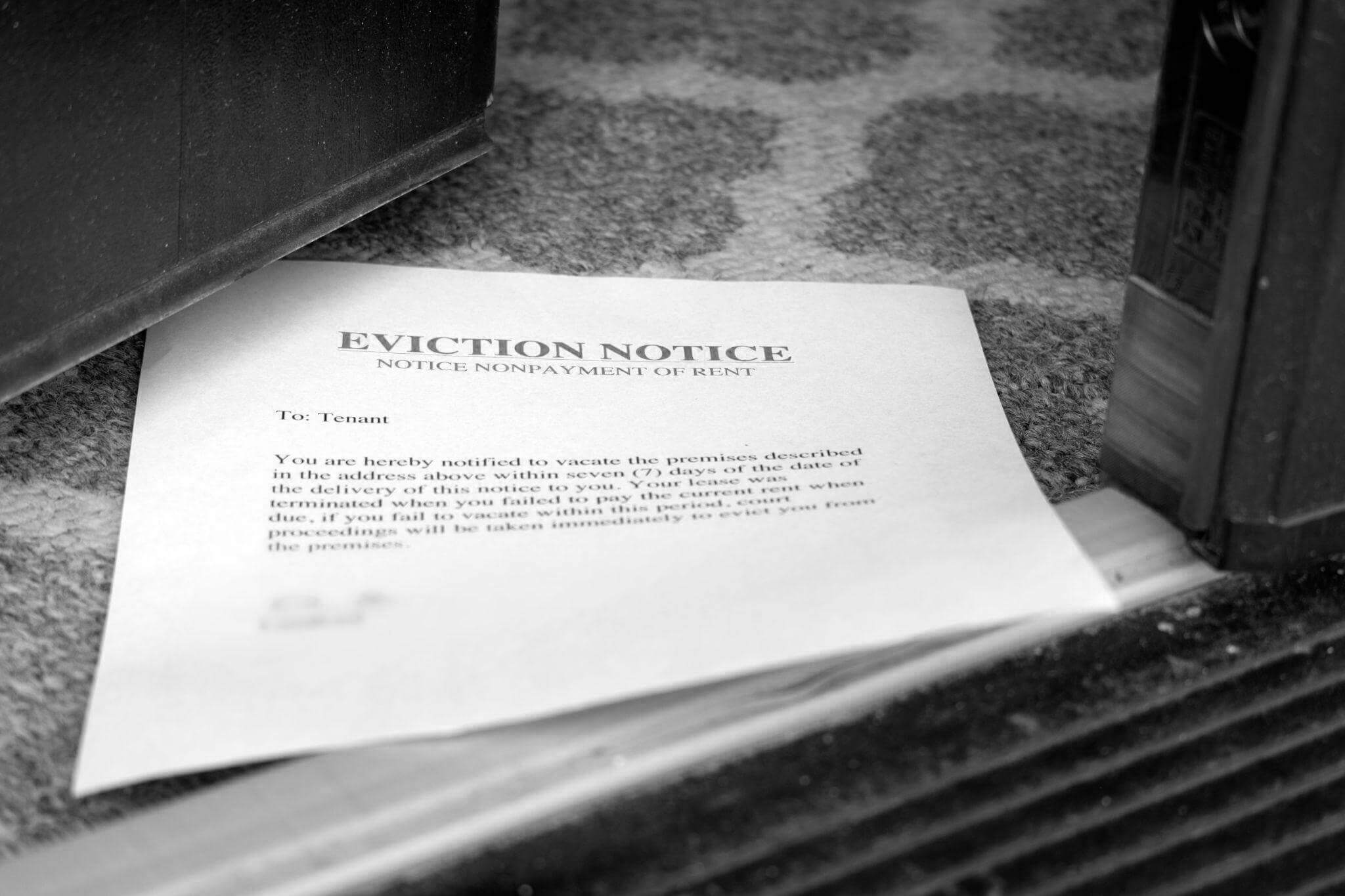 Hand write a media channel for business