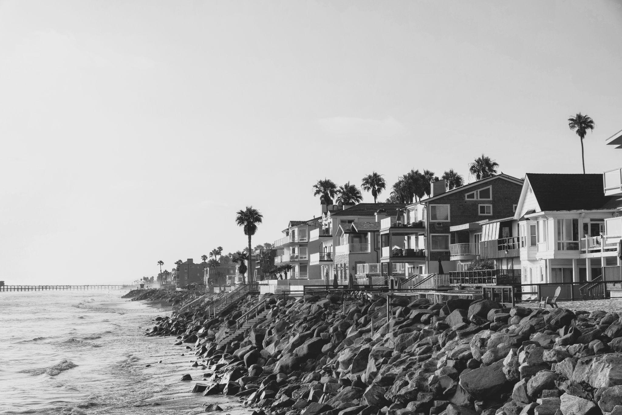 Oceanside beach houses Oceanside beach houses